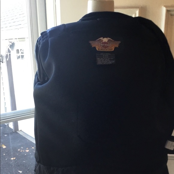 Ladies Harley Davidson Jacket - Picture 9 of 15